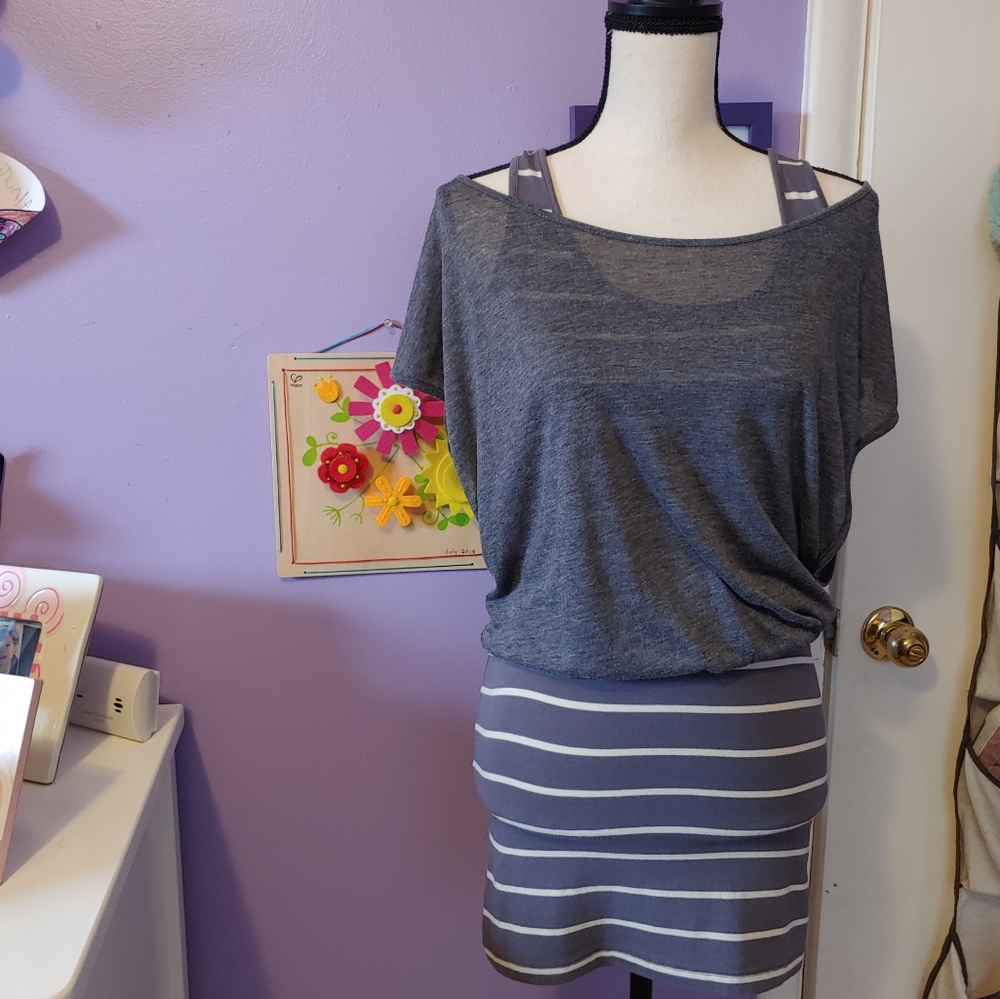 T-shirt w/skirt illusion dress